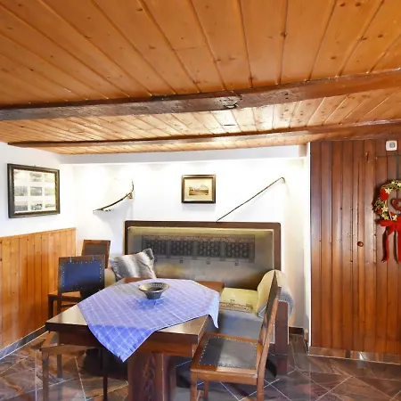 Kapitaenshaus Holiday home *